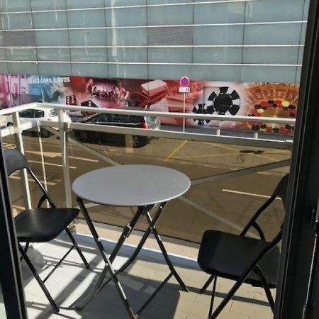 Studio Renove Avec Balcon A 100M De La Plage Et Piscine - 4 Personnes - Les Sables-D'Olonne - Fr-1-331-204 外观 照片